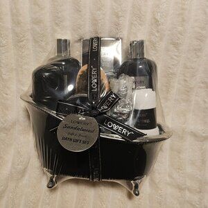 Lowery Men's Sandalwood Bath Gift Set